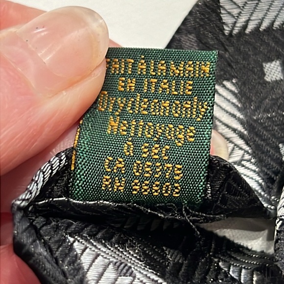 Principe Made in Italy Men's 100% Silk Classic Tie - Picture 6 of 8